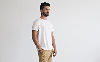 Tips Memadukan Kaos Basic Pria Anti Bosan