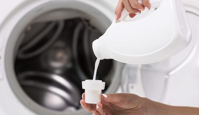 5 Cara Kain Tidak Luntur Saat Dicuci