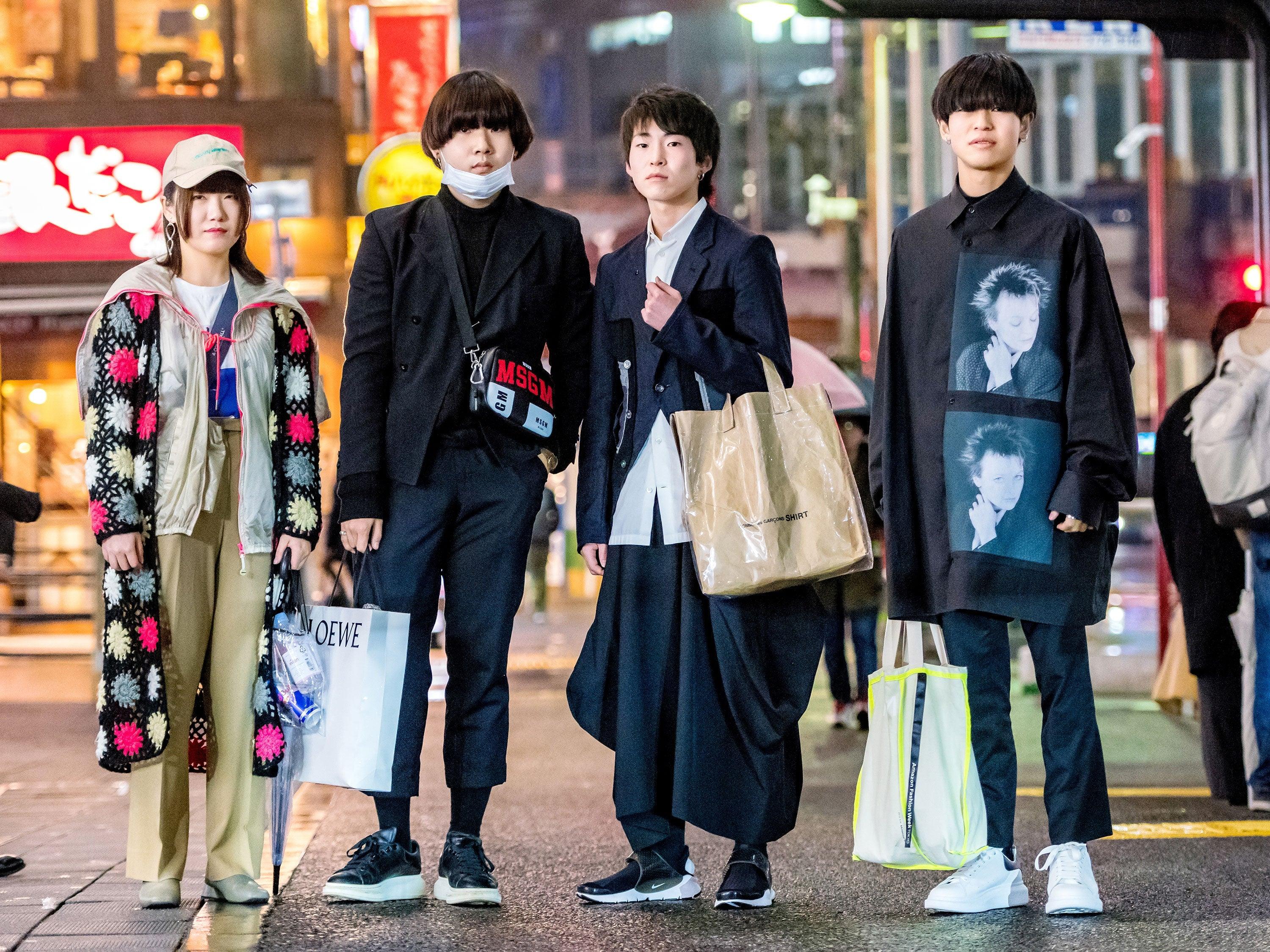 7 Japanese Street Fashion Trend yang Wajib Kamu Lirik