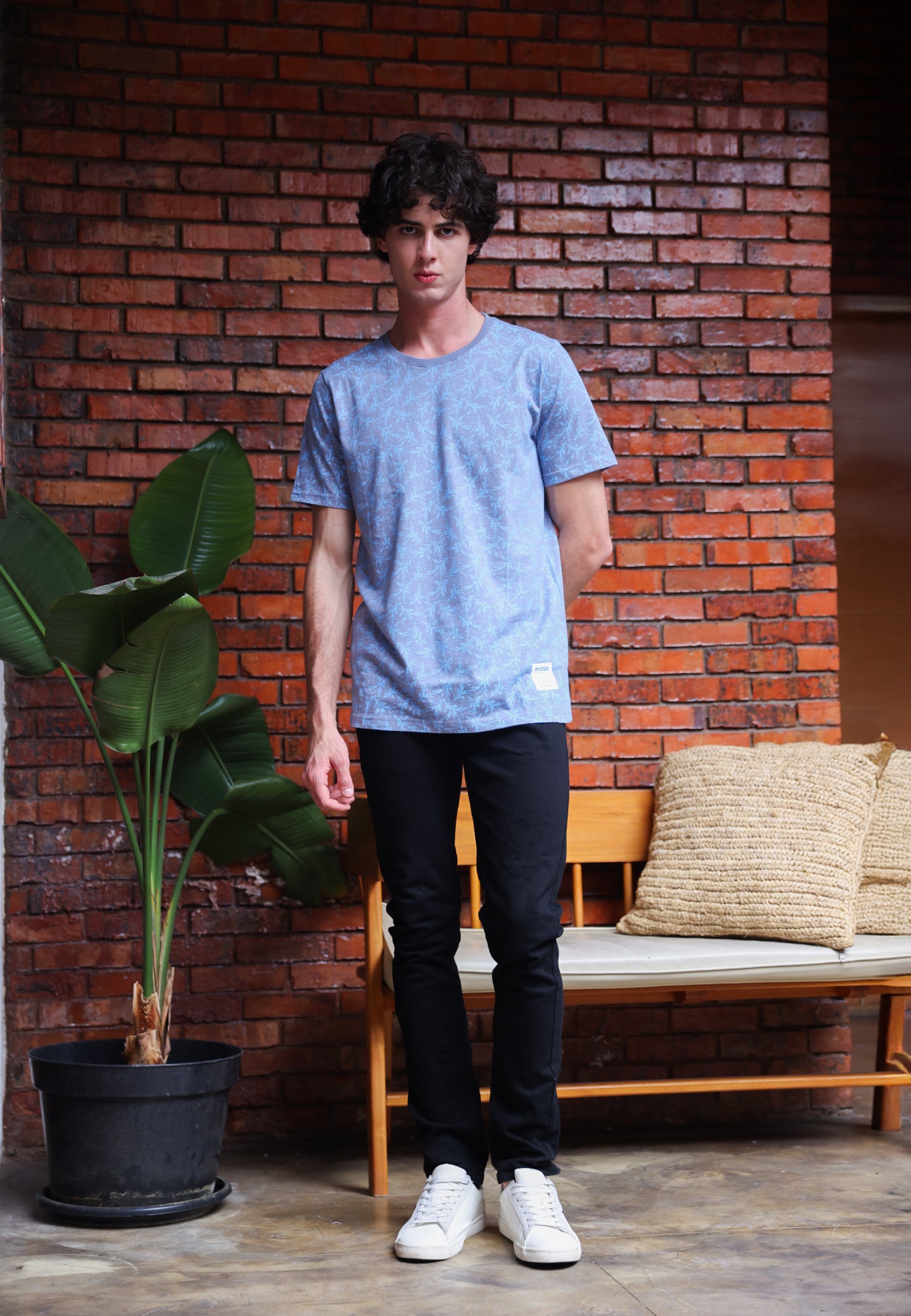 Ryusei Kaos Pria Imagination