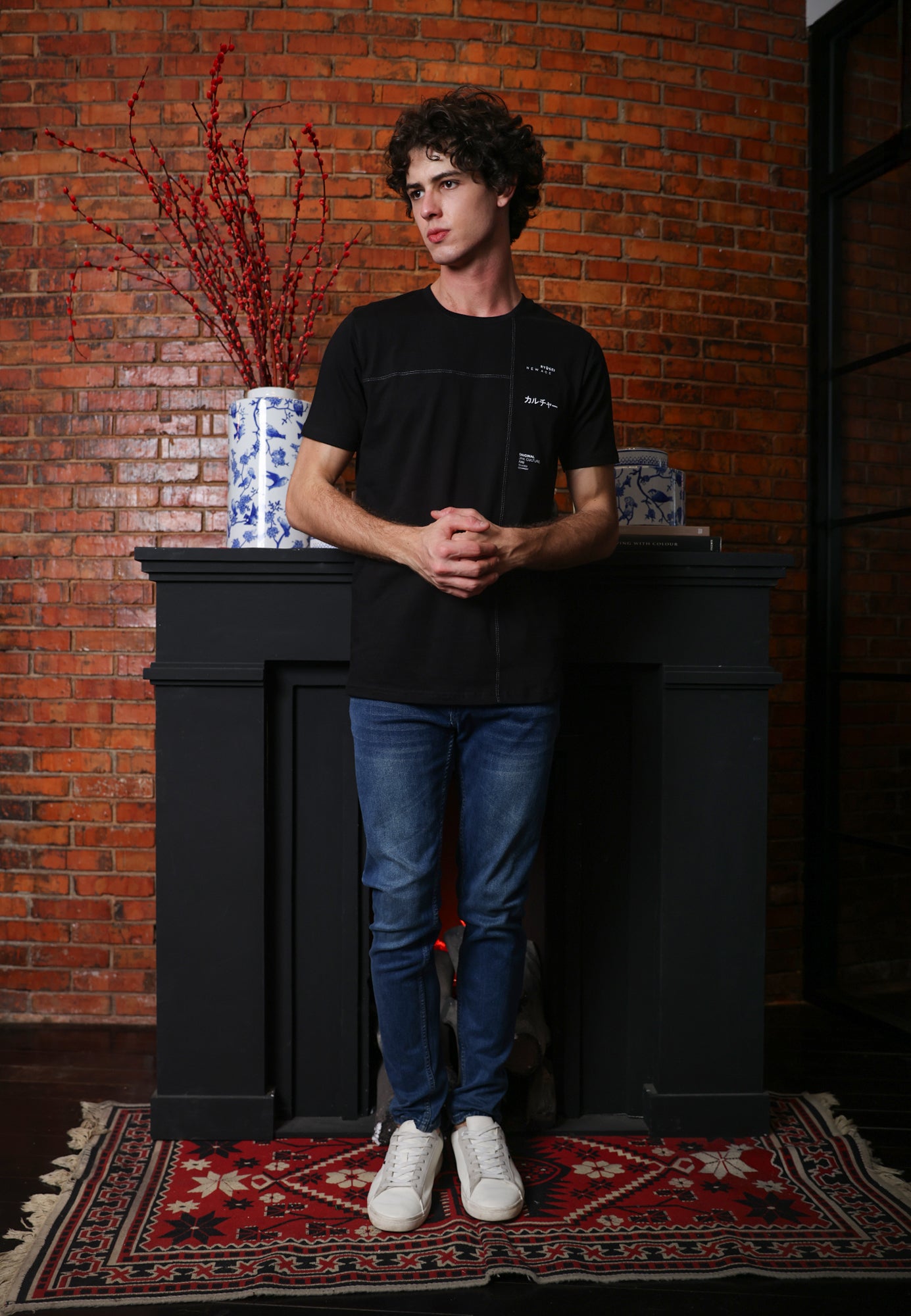 Ryusei Kaos Pria Culture Black