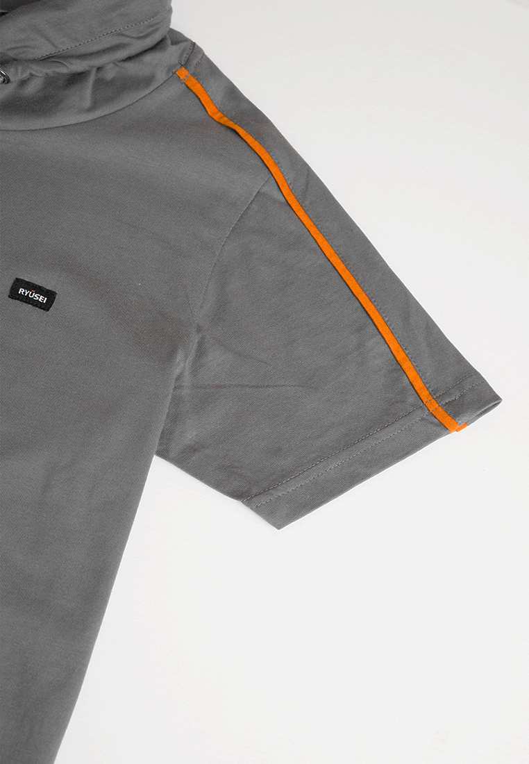 Ryusei Kaos Pria Nandito Kin Dark Grey Stripe Mustard