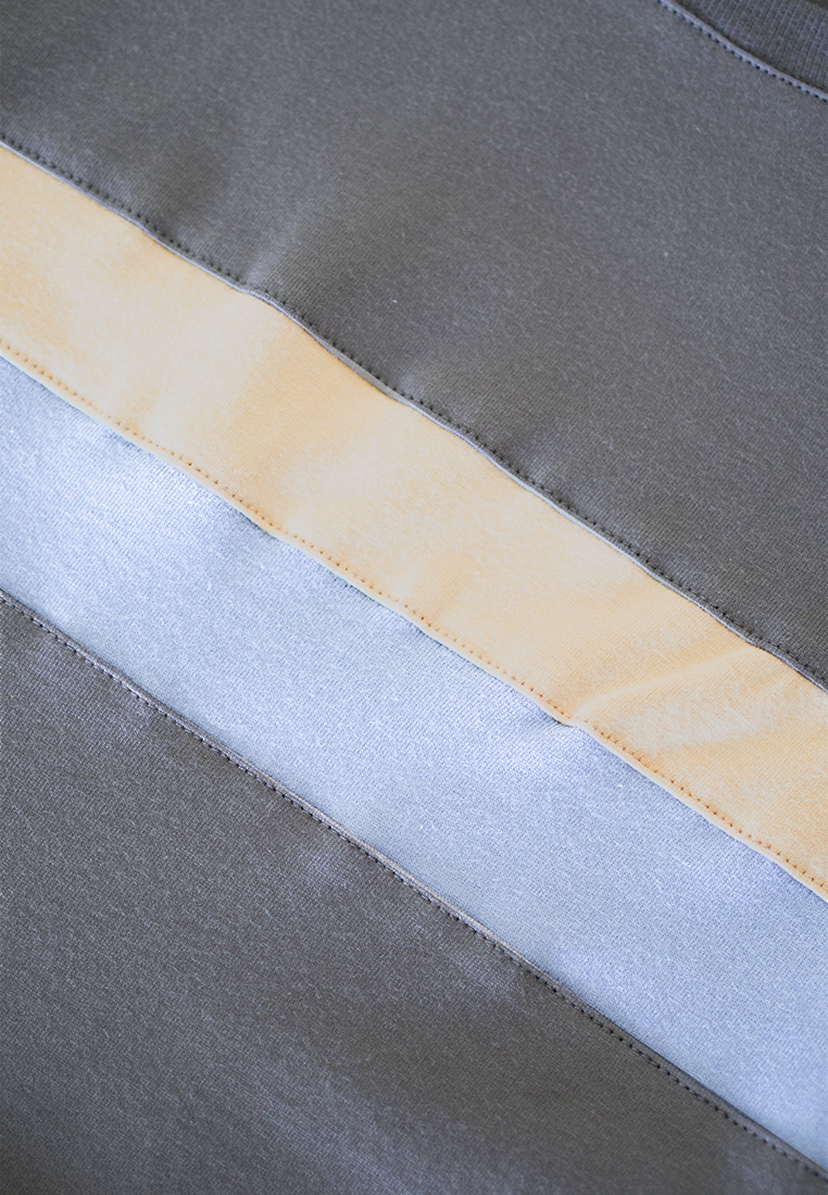 Ryusei Kaos Pria Yuriko CMB Grey