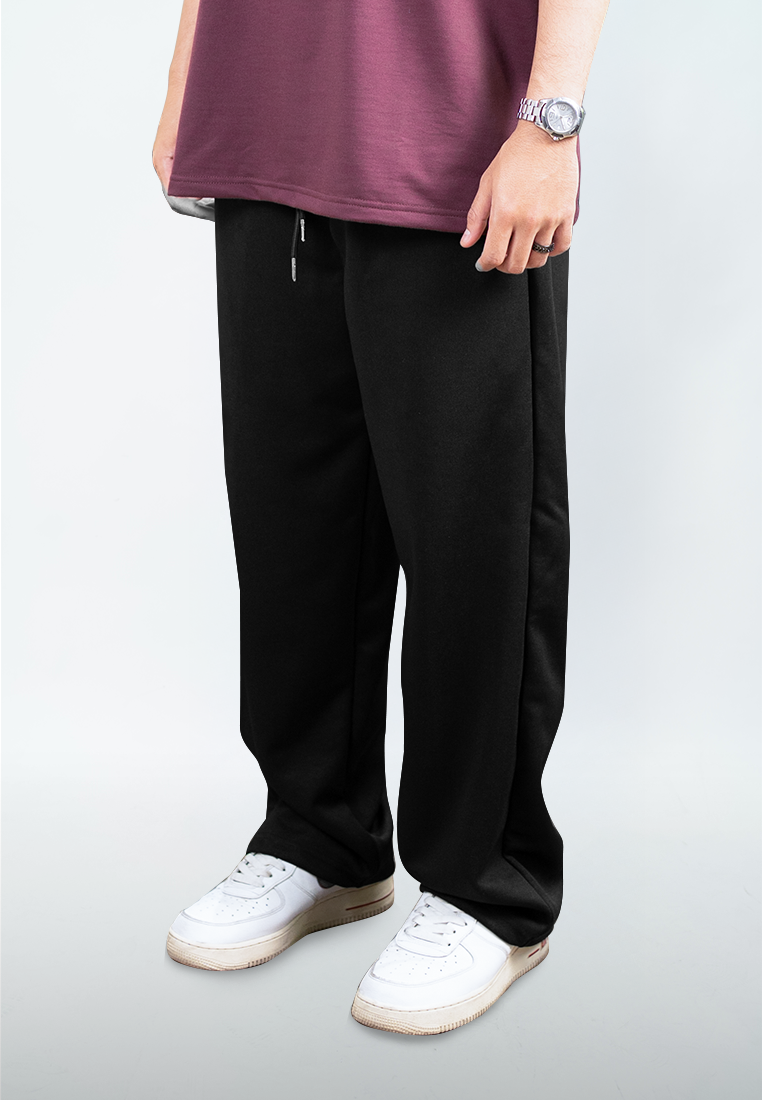 Ryusei Celana Baggy Pria Nakano Black