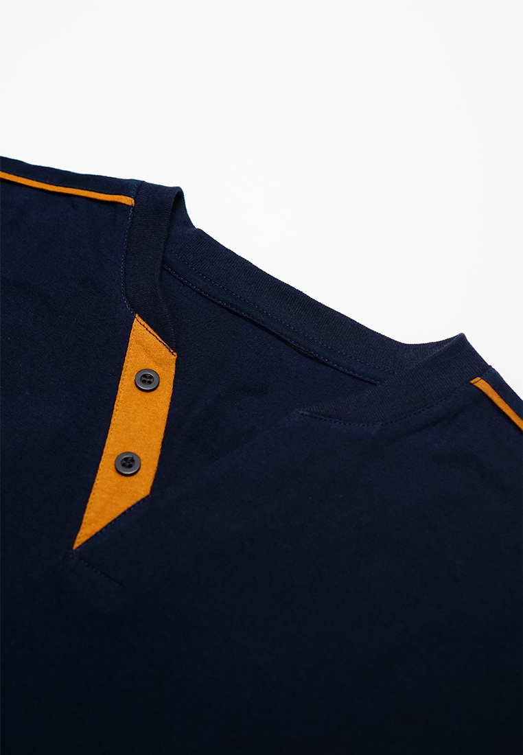 Ryusei Kaos Pria Kamazaki Button Navy
