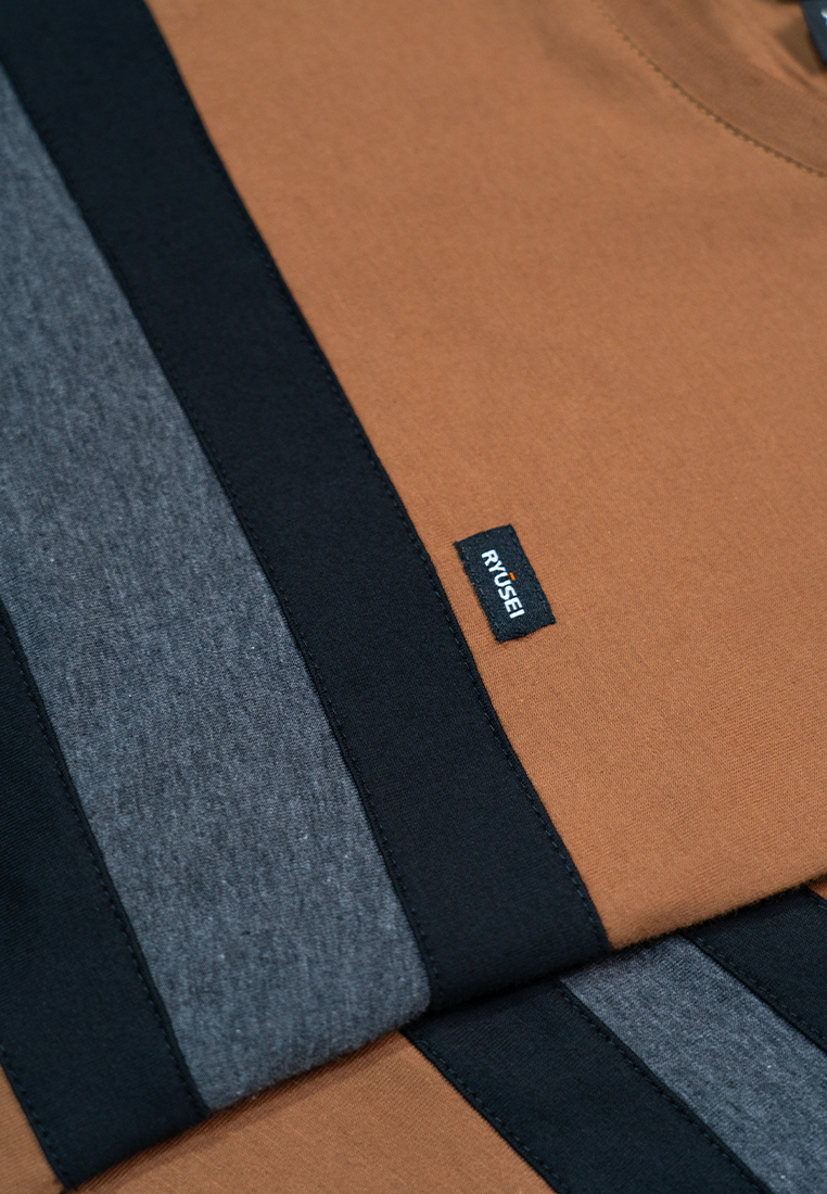 Ryusei Kaos Pria Hirosaki CMB Brown