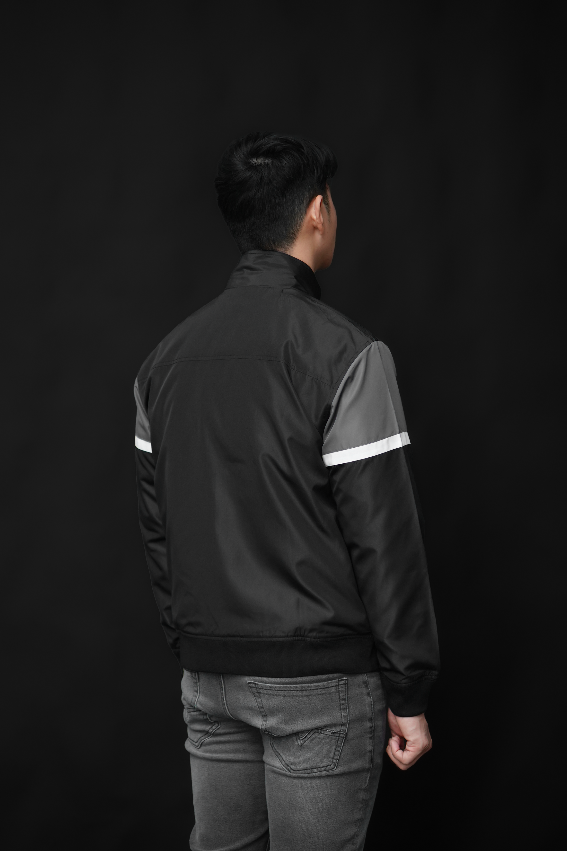 Ryusei Windbreaker Jacket Akimitsu Black - Jaket Parasut