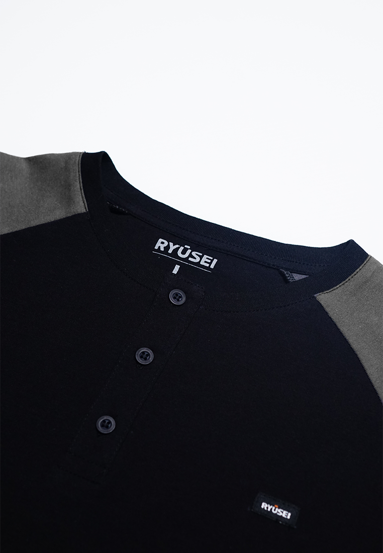 Ryusei Kaos Pria Minakami Button CMB Black
