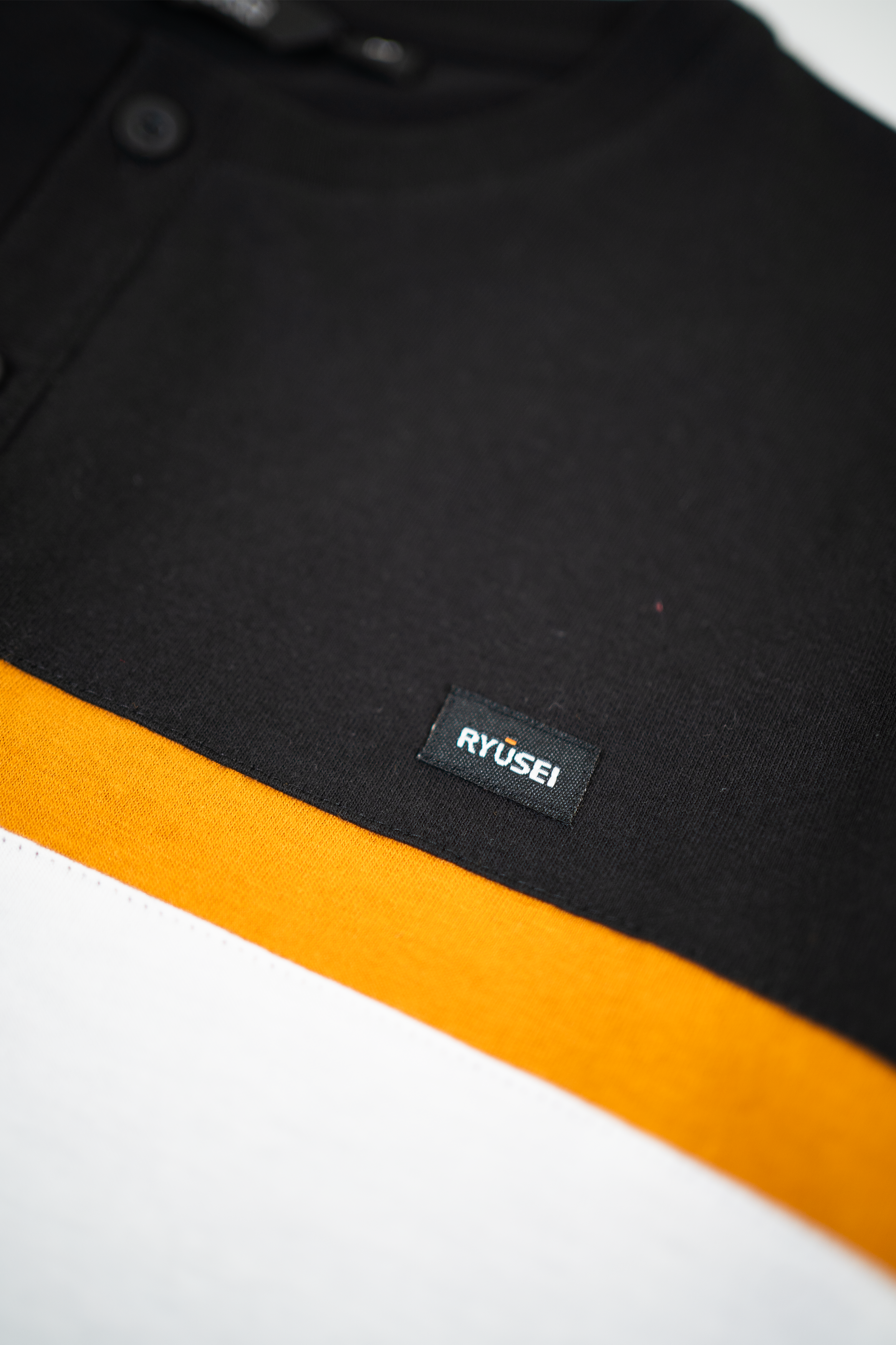 Ryusei Kaos Pria Kashiwa Button CMB Black