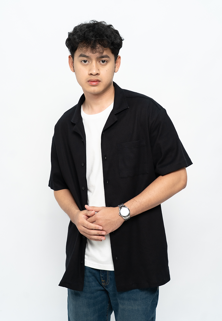 Ryusei Kemeja Boxy Pria Fukuoka Black