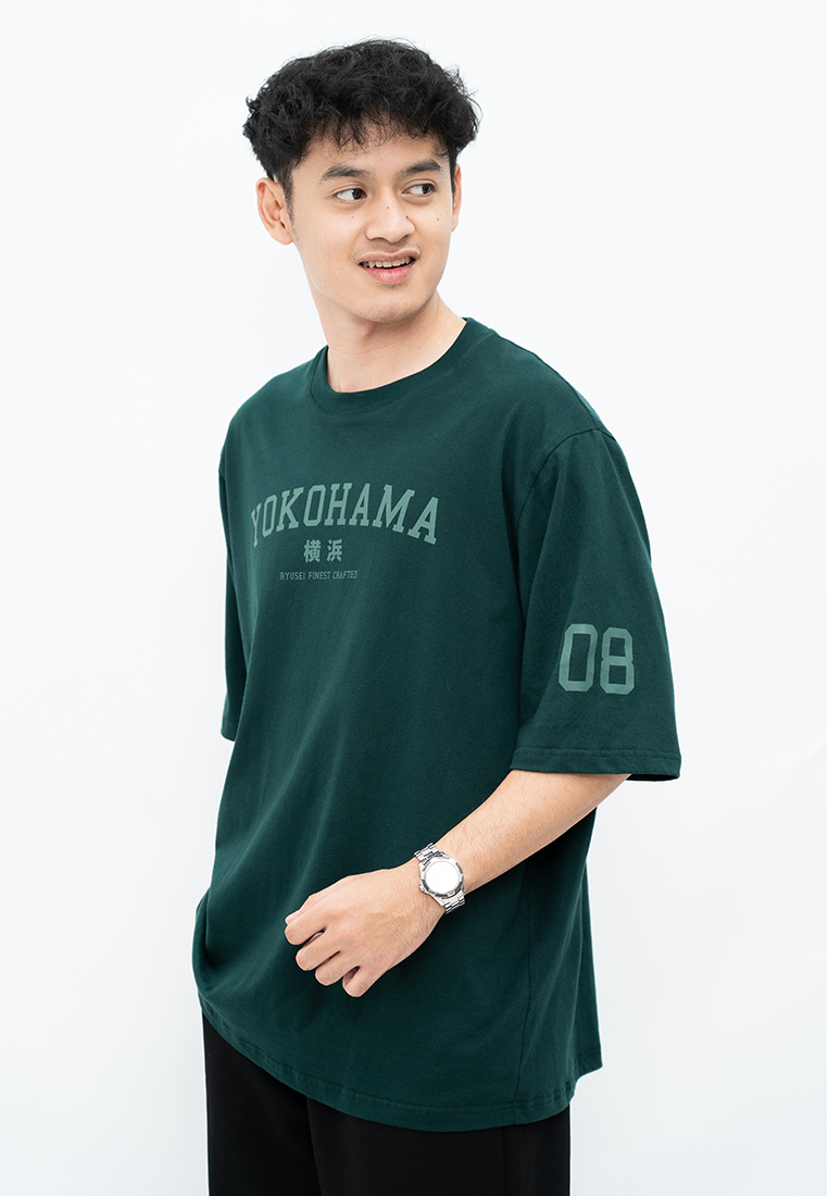 Ryusei Kaos Pria Boxy Oversize Yokohama