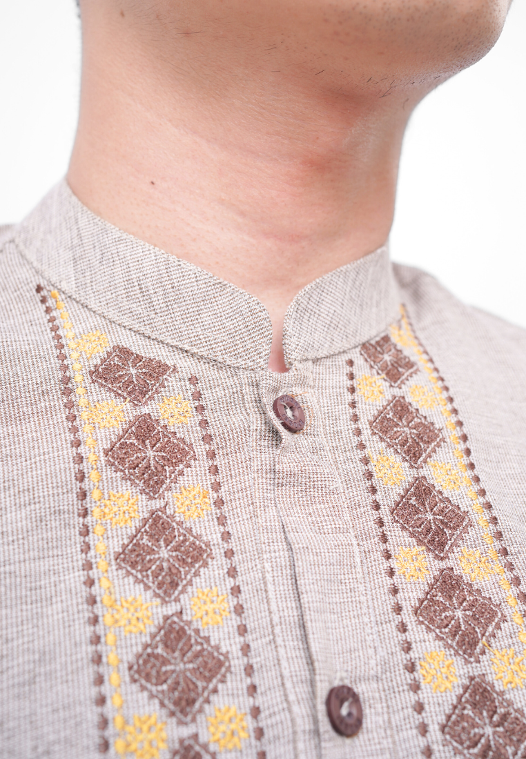 Ryusei Kemeja Kurta Kerah Koko Tanakawa 2 Tone Light Brown