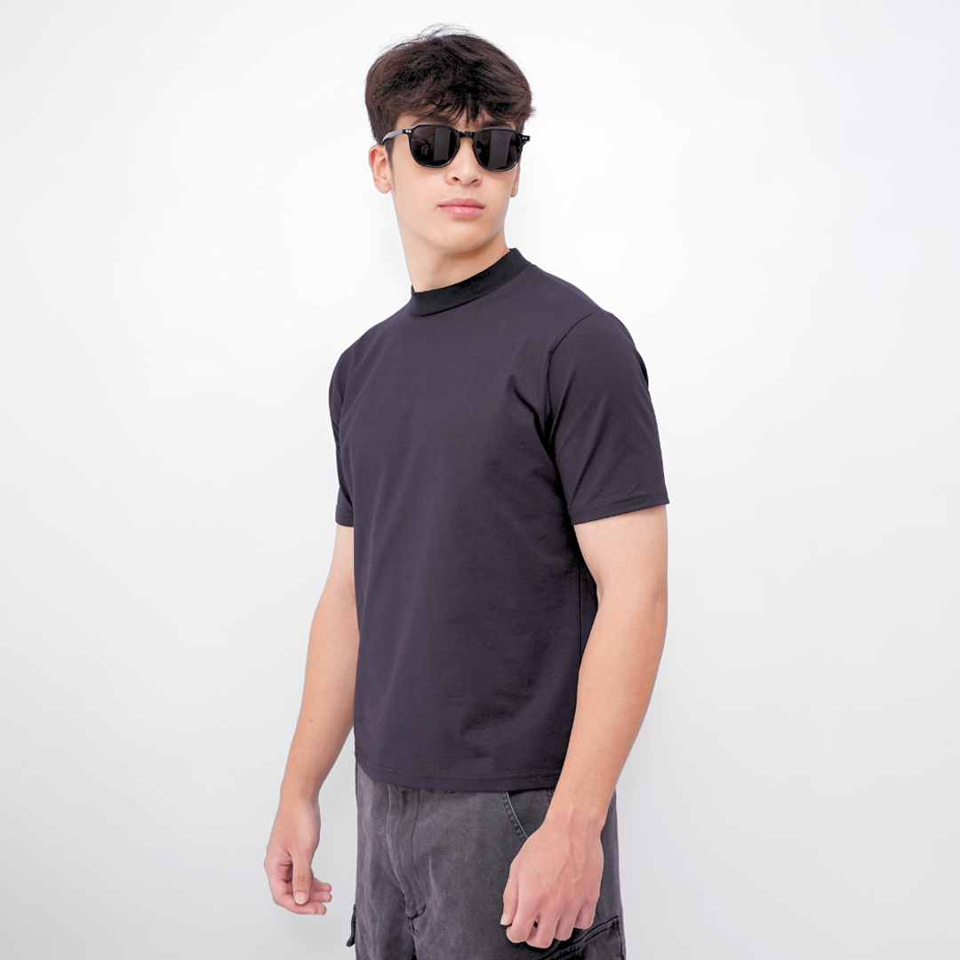 Ryusei Fitted Tee Medium Neck Neo Flex - Kaos Pria Medium Neck Slim Fit Premium