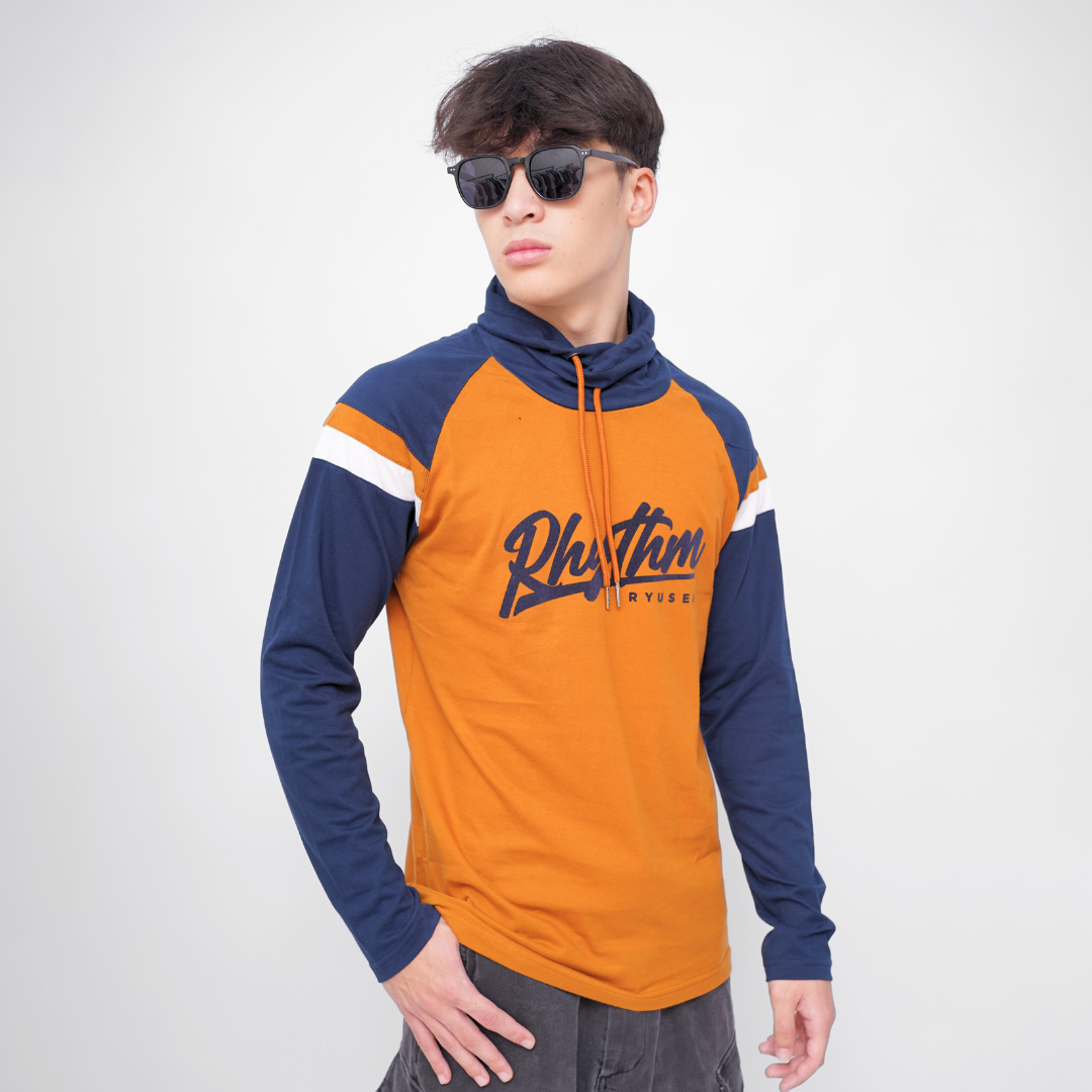 Ryusei Kaos Pria Lengan Panjang Nandito Rhythm Mustard