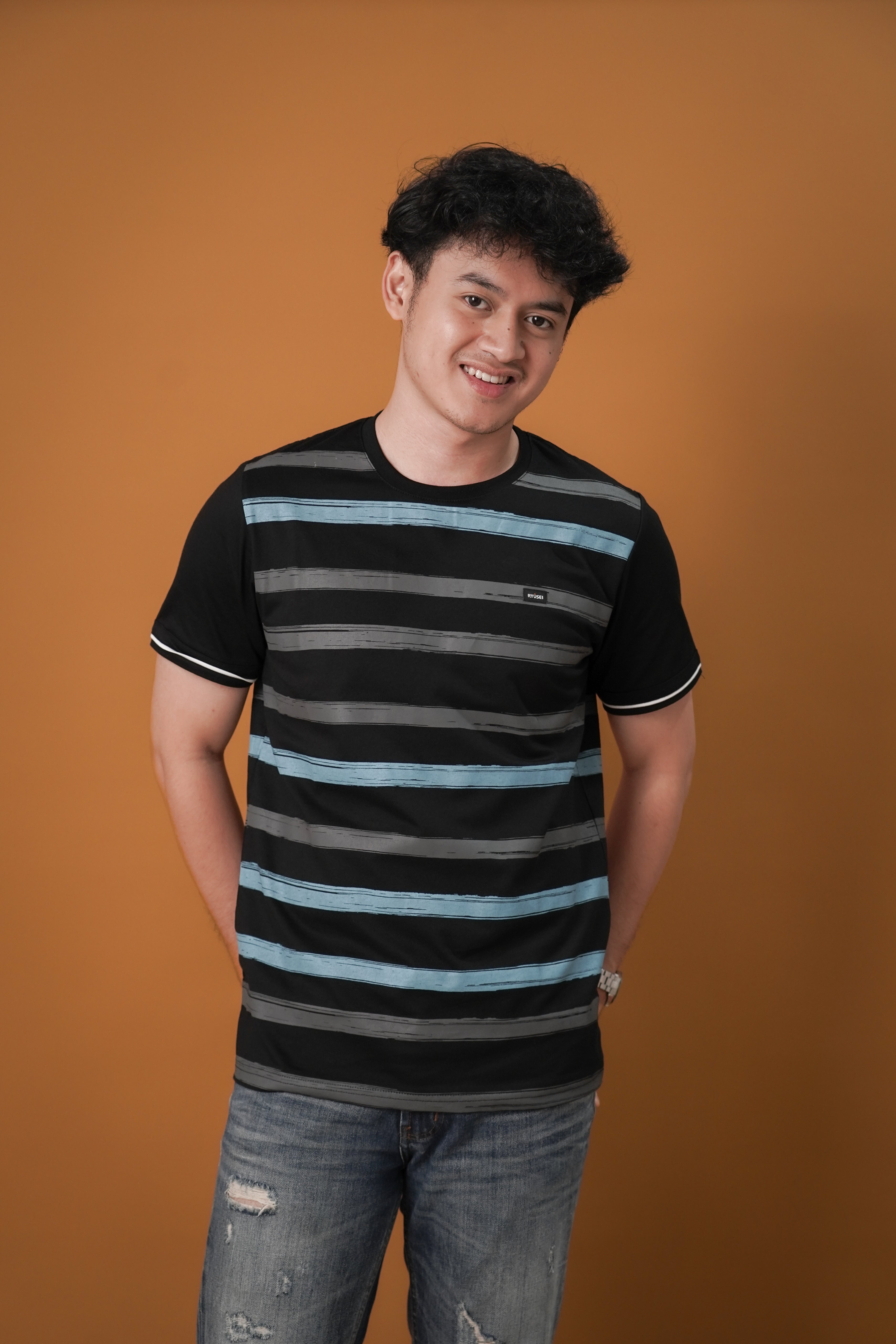 Ryusei Kaos Pria Yamada Stripe Black