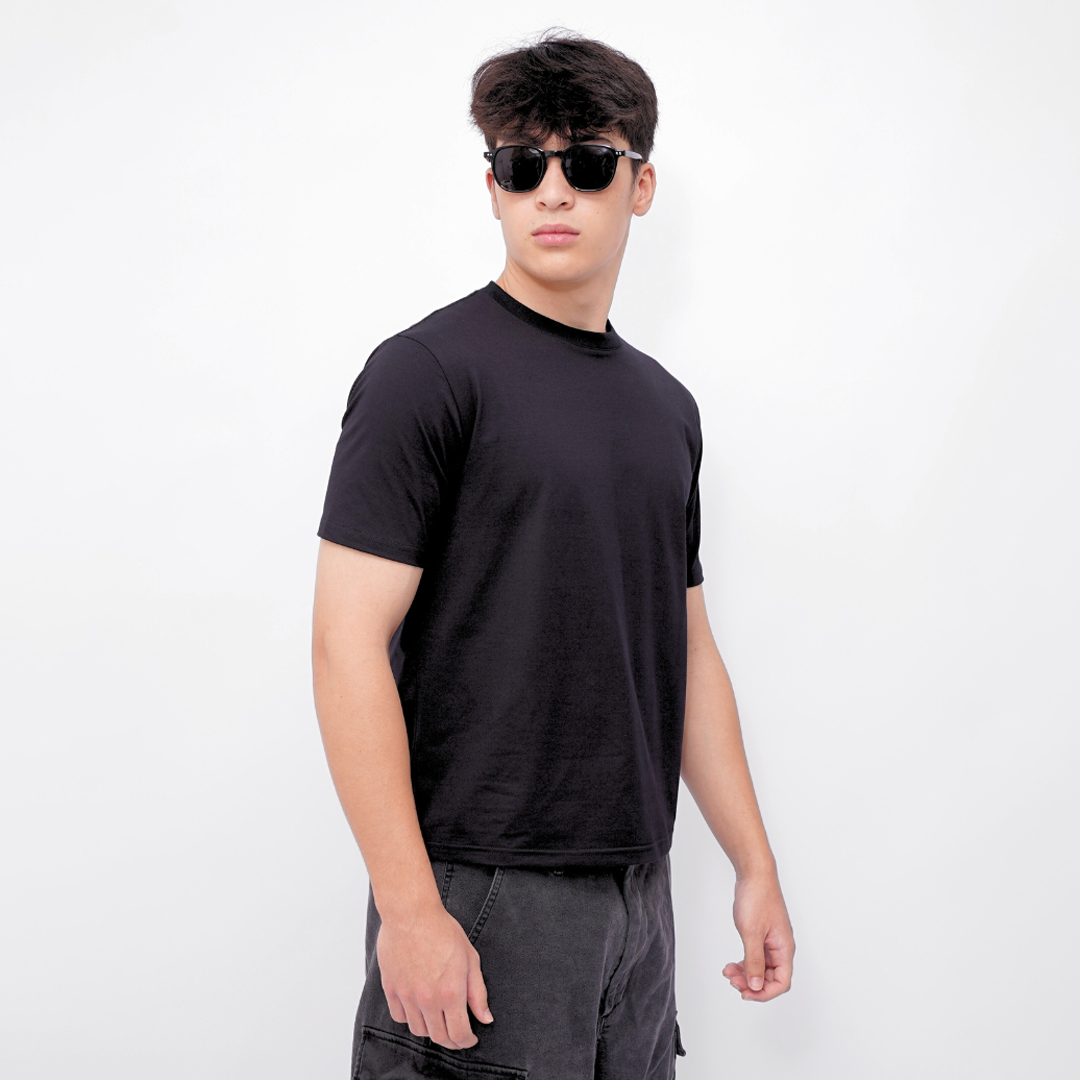 Ryusei Fitted Tee Neo Flex - Kaos Pria Slim Fit Premium Stretch
