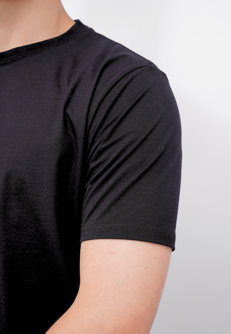 Ryusei Fitted Tee Neo Flex - Kaos Pria Slim Fit Premium Stretch