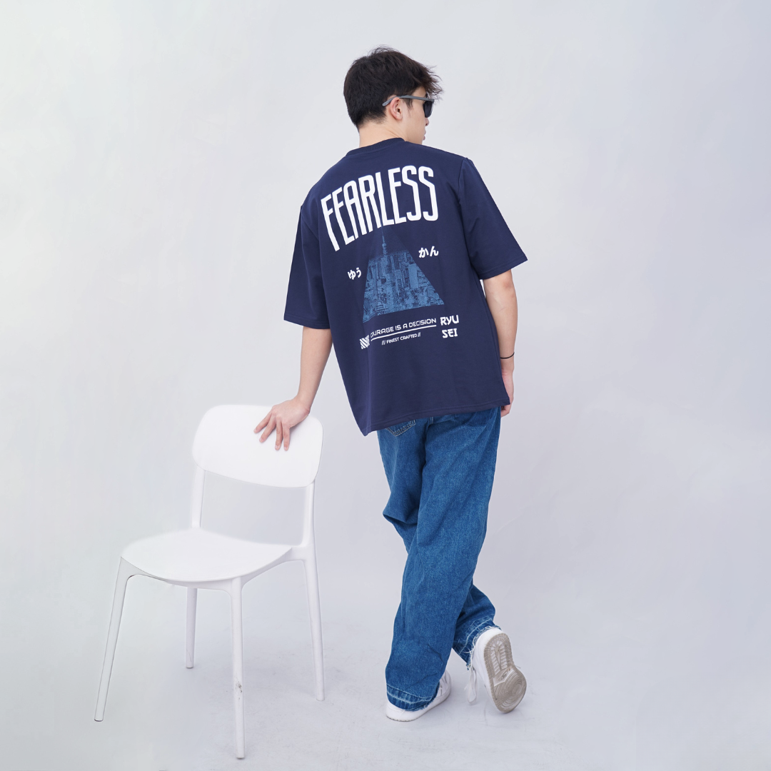 Ryusei Kaos Pria Boxy Oversize Fearless Navy