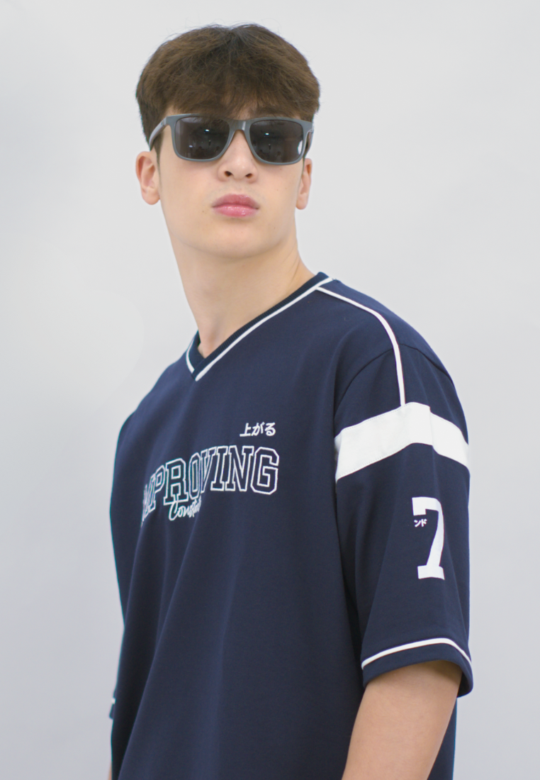 Ryusei Kaos Pria Boxy Oversize Improving Navy