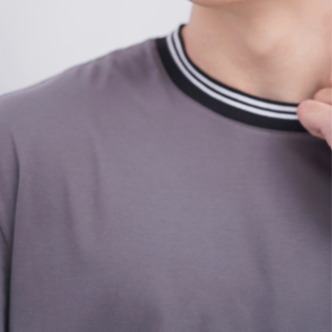 Ryusei Kaos Pria Boxy Oversize Okazaki