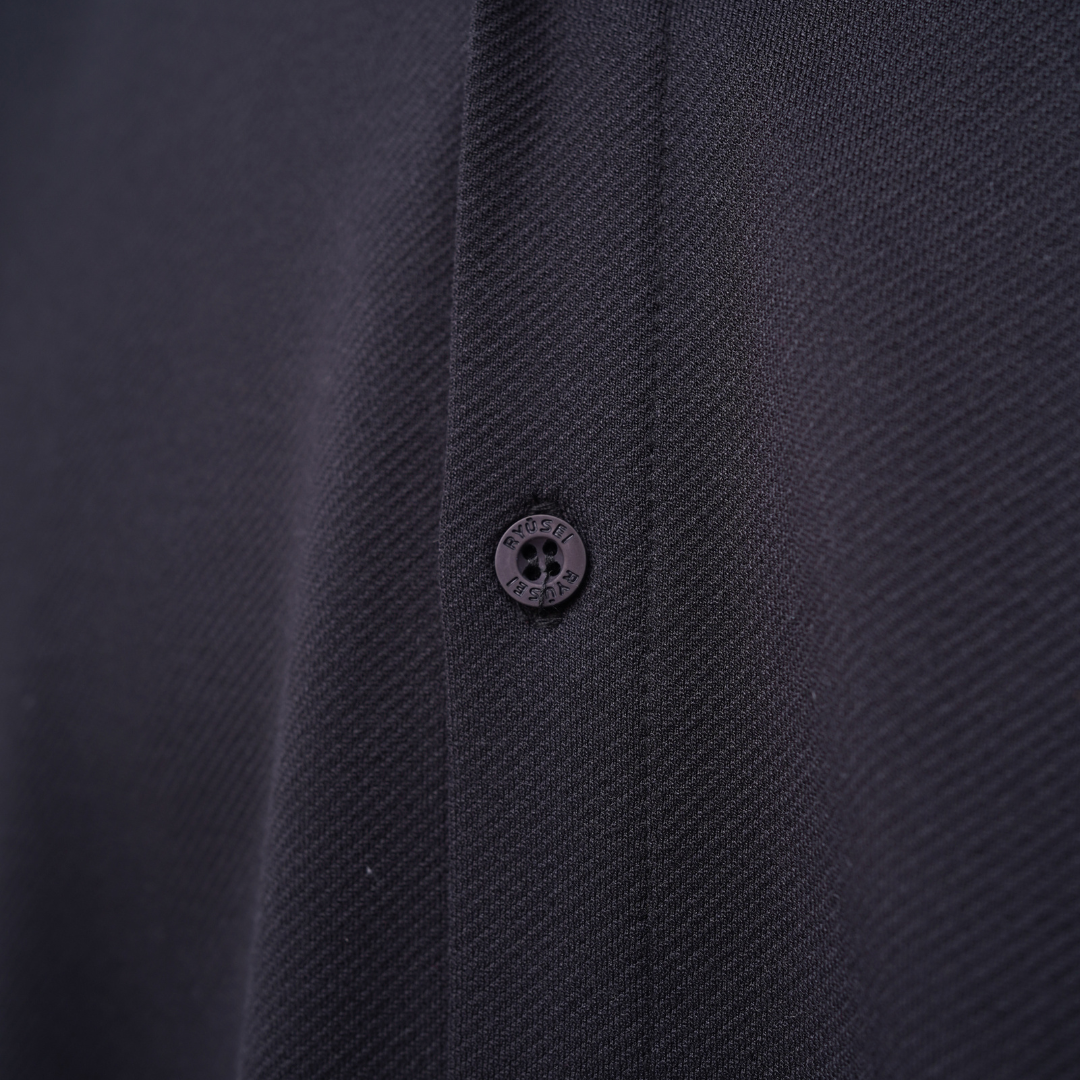 Ryusei Kemeja Pria Oversize Kudo Twill – Kemeja dengan Tekstur Unik