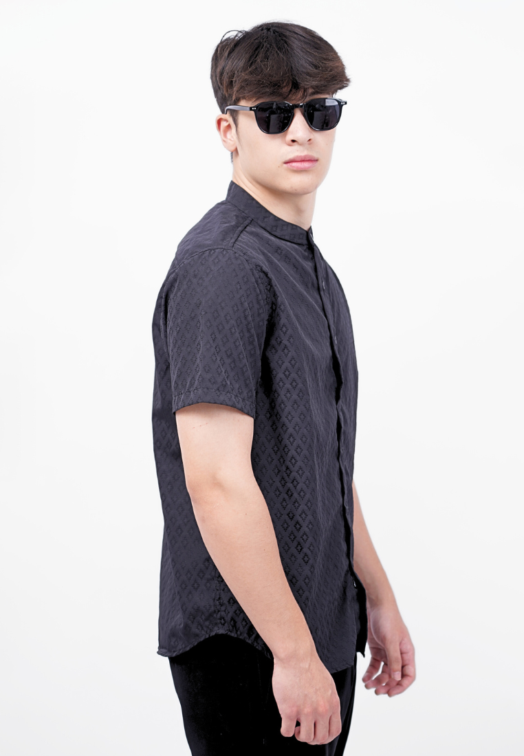 Ryusei Kemeja Kerah Koko Lengan Pendek Hakkoda