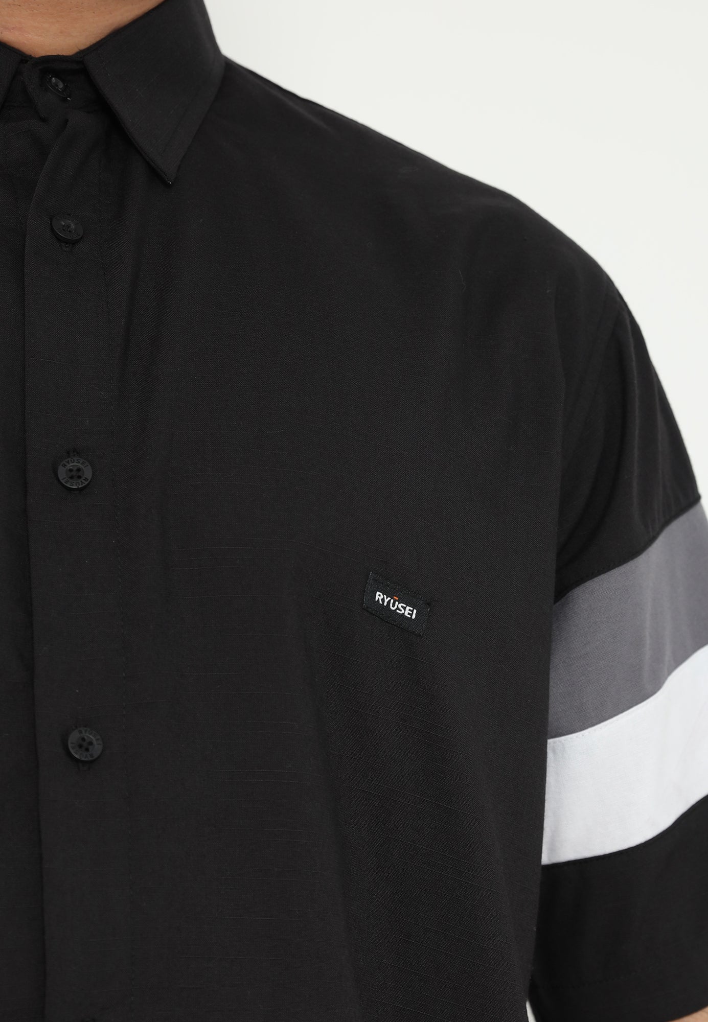 Ryusei Kemeja Atsuki CMB Black