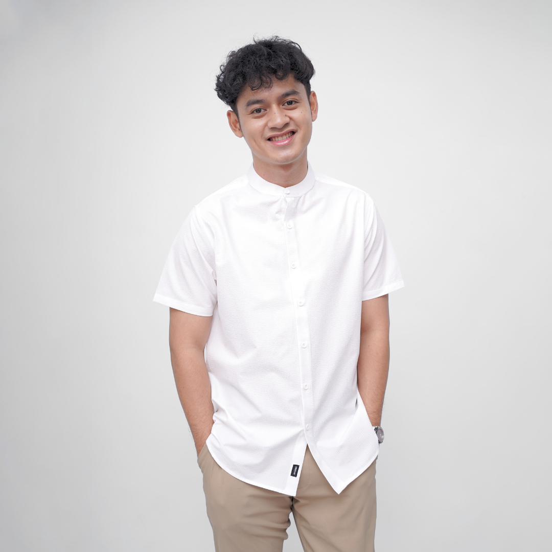 Ryusei Kemeja Kerah Koko Lengan Pendek Seijiro