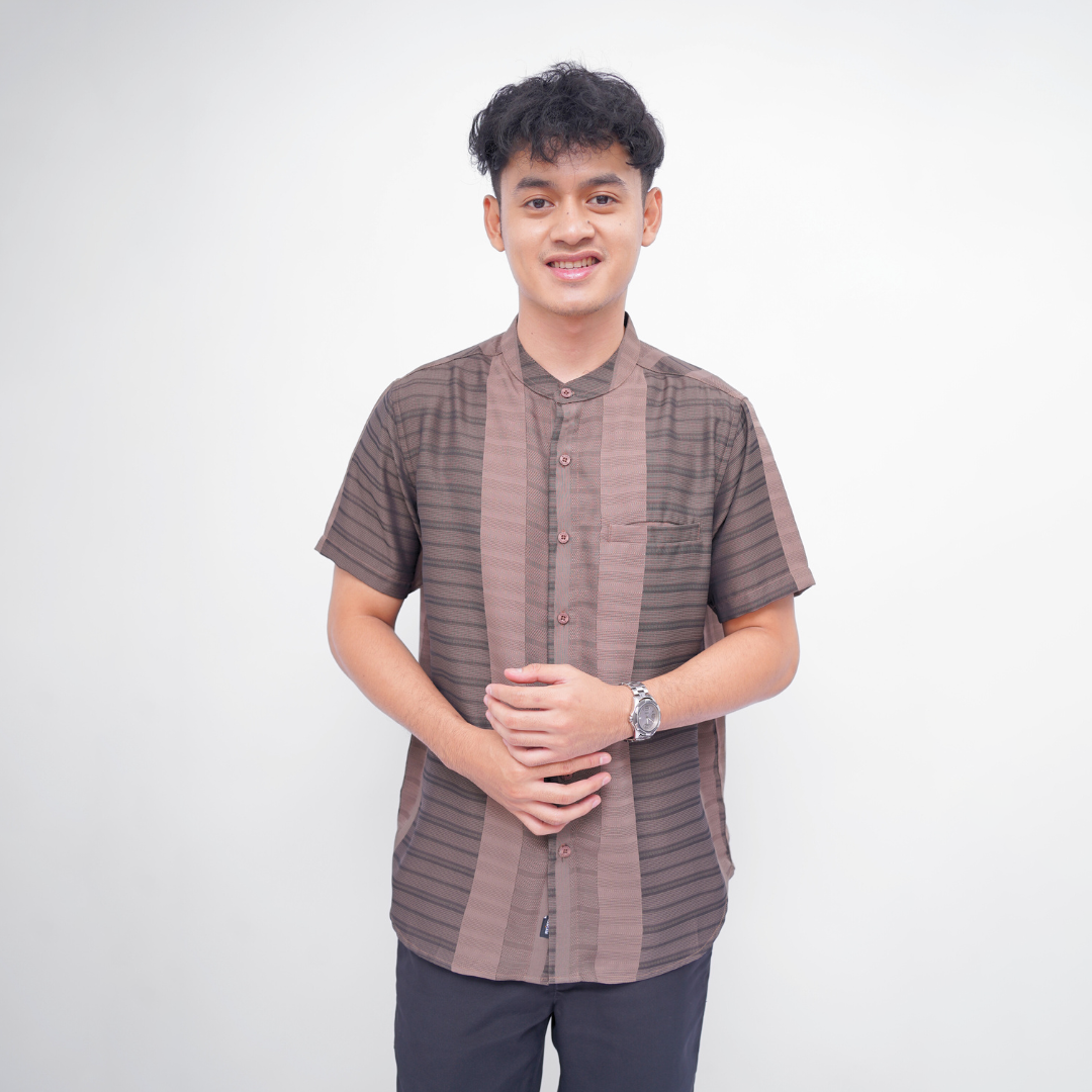 Ryusei Kemeja Kerah Koko Lengan Pendek Yahata