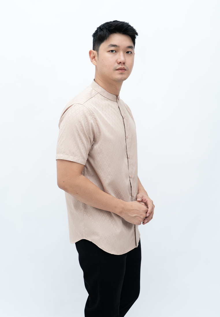 Ryusei Kemeja Kerah Koko Lengan Pendek Hakkoda