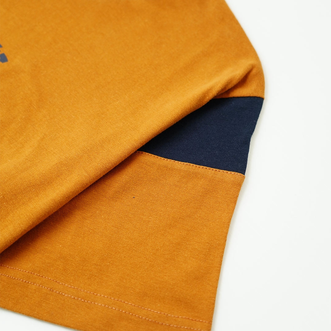 Ryusei Kaos Pria Hirakata Mustard