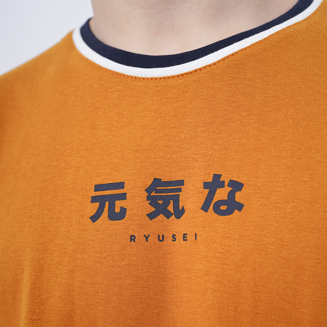 Ryusei Kaos Pria Hirakata Mustard