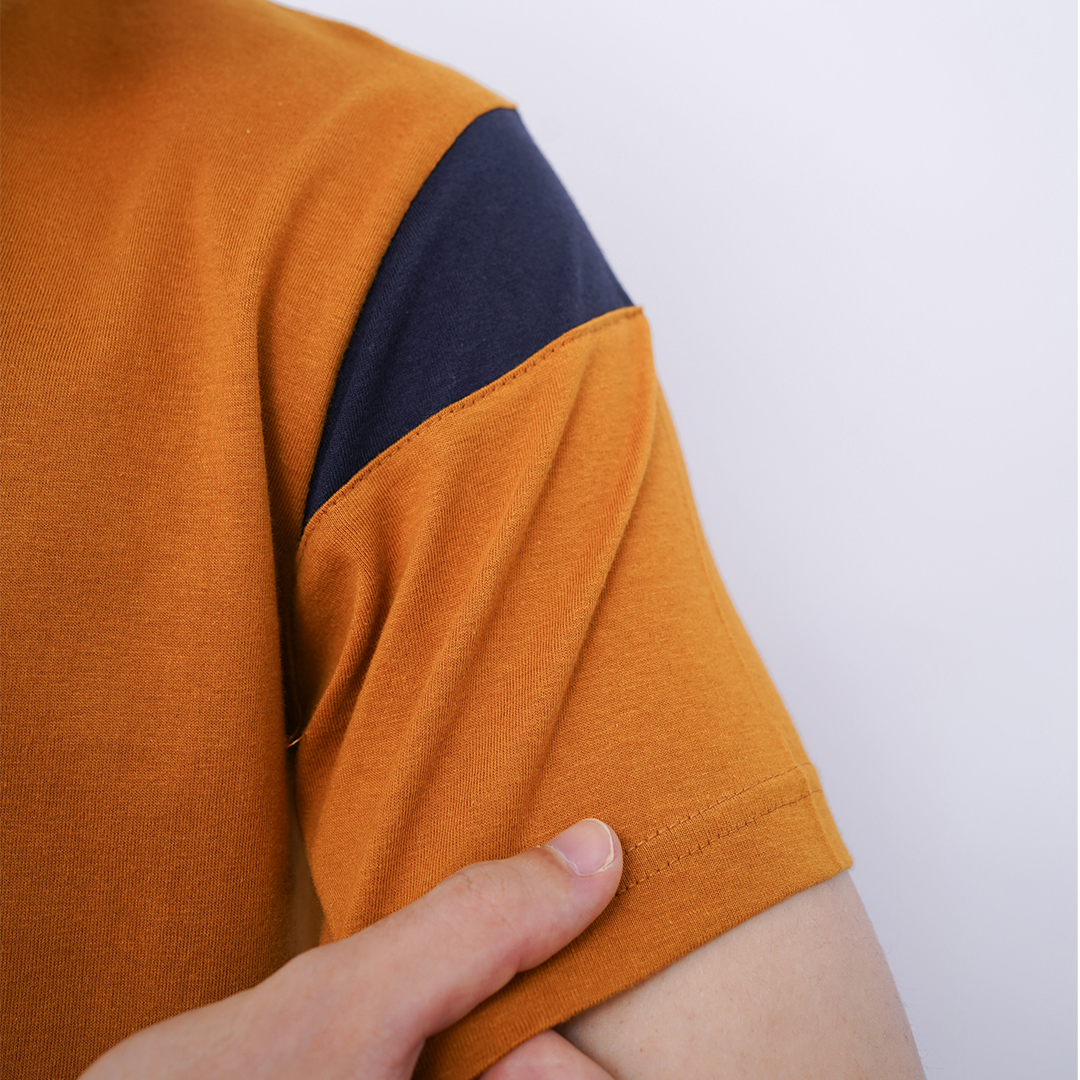 Ryusei Kaos Pria Hirakata Mustard
