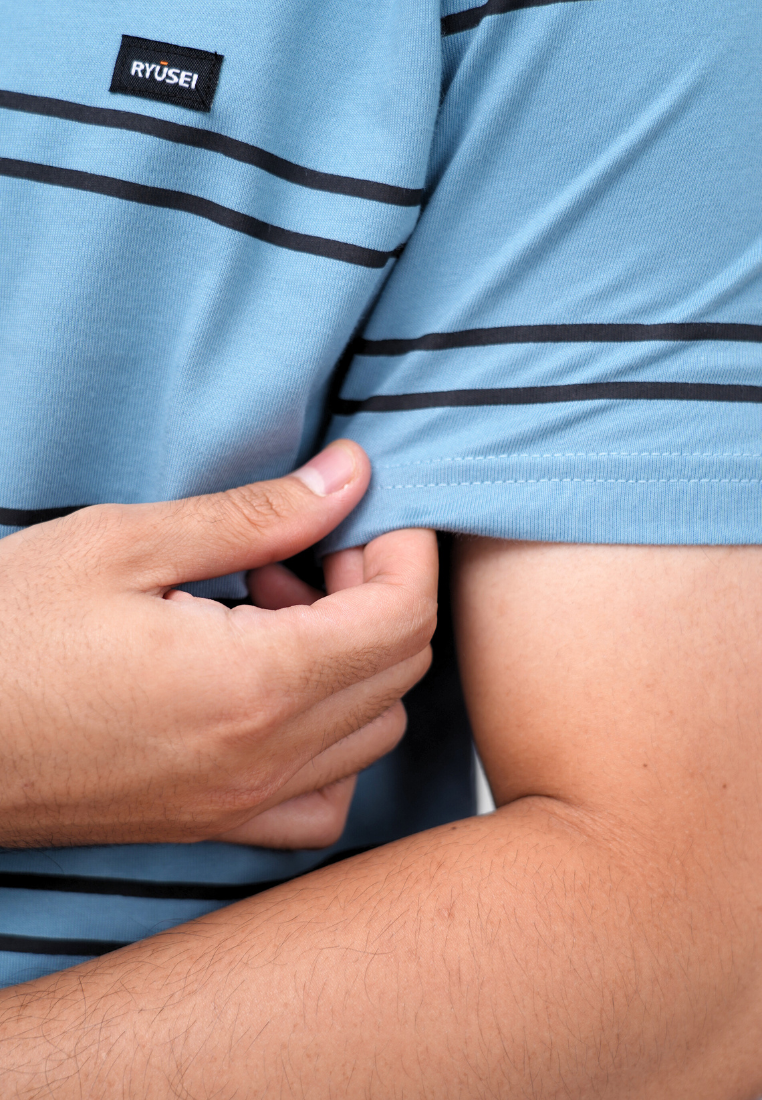 Ryusei Kaos Pria Kaizuka Stripe Smoke Blue