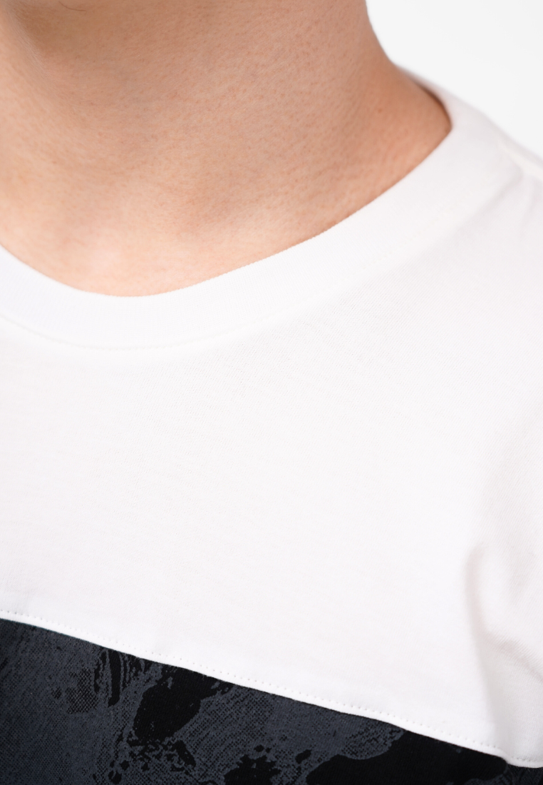 Ryusei Kaos Pria Keita CMB White