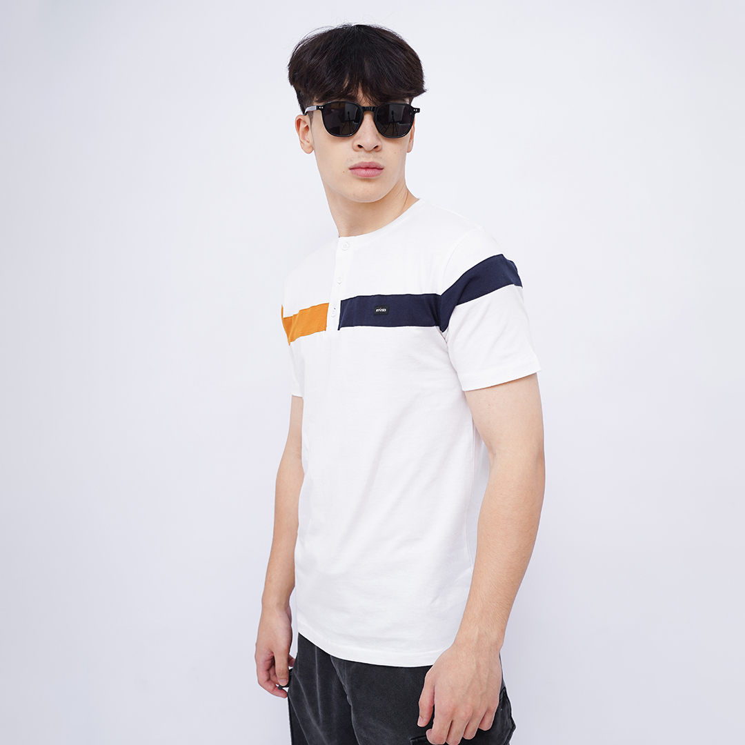Ryusei Kaos Pria Kuroishi Button CMB White