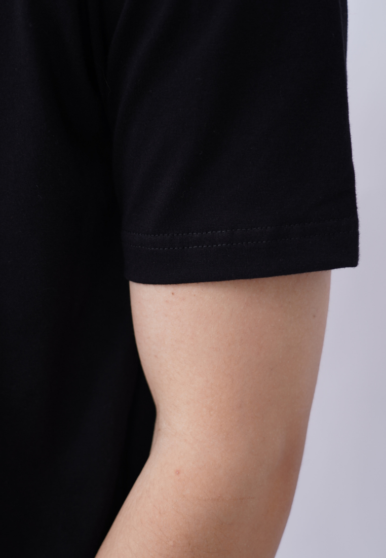 Ryusei Kaos Pria Lively Black