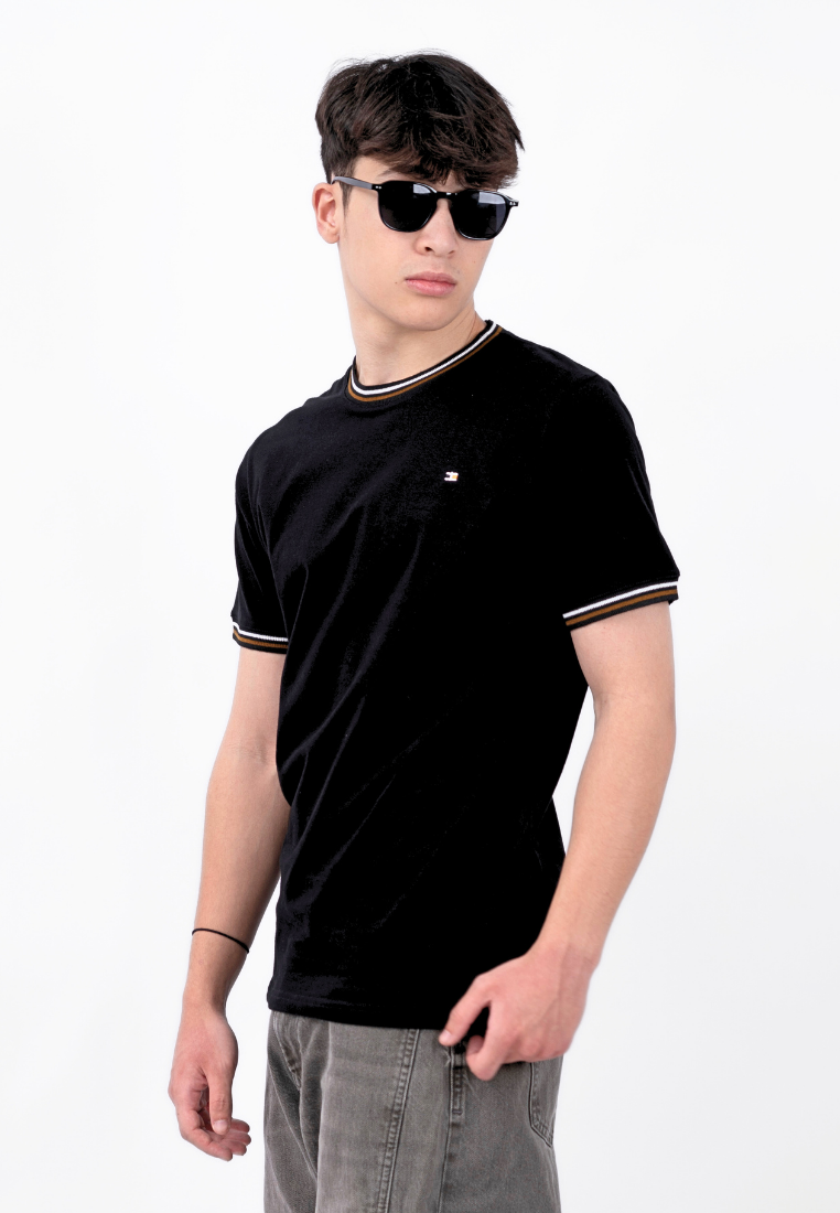 Ryusei Kaos Pria Masahiro Basic Black