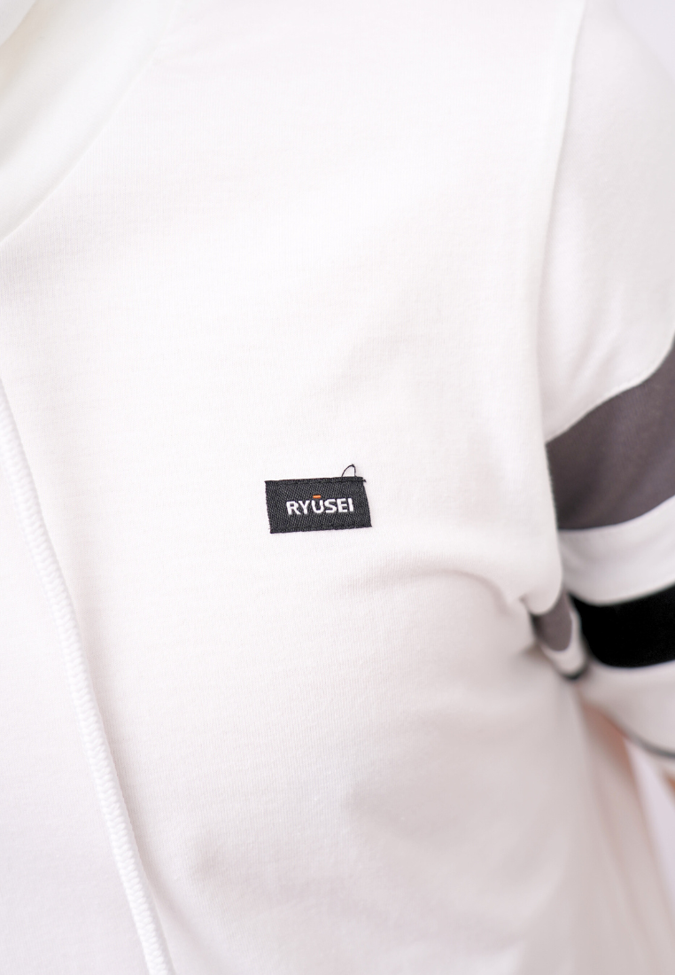 Ryusei Kaos Pria Turtleneck Nandito Kou CMB White