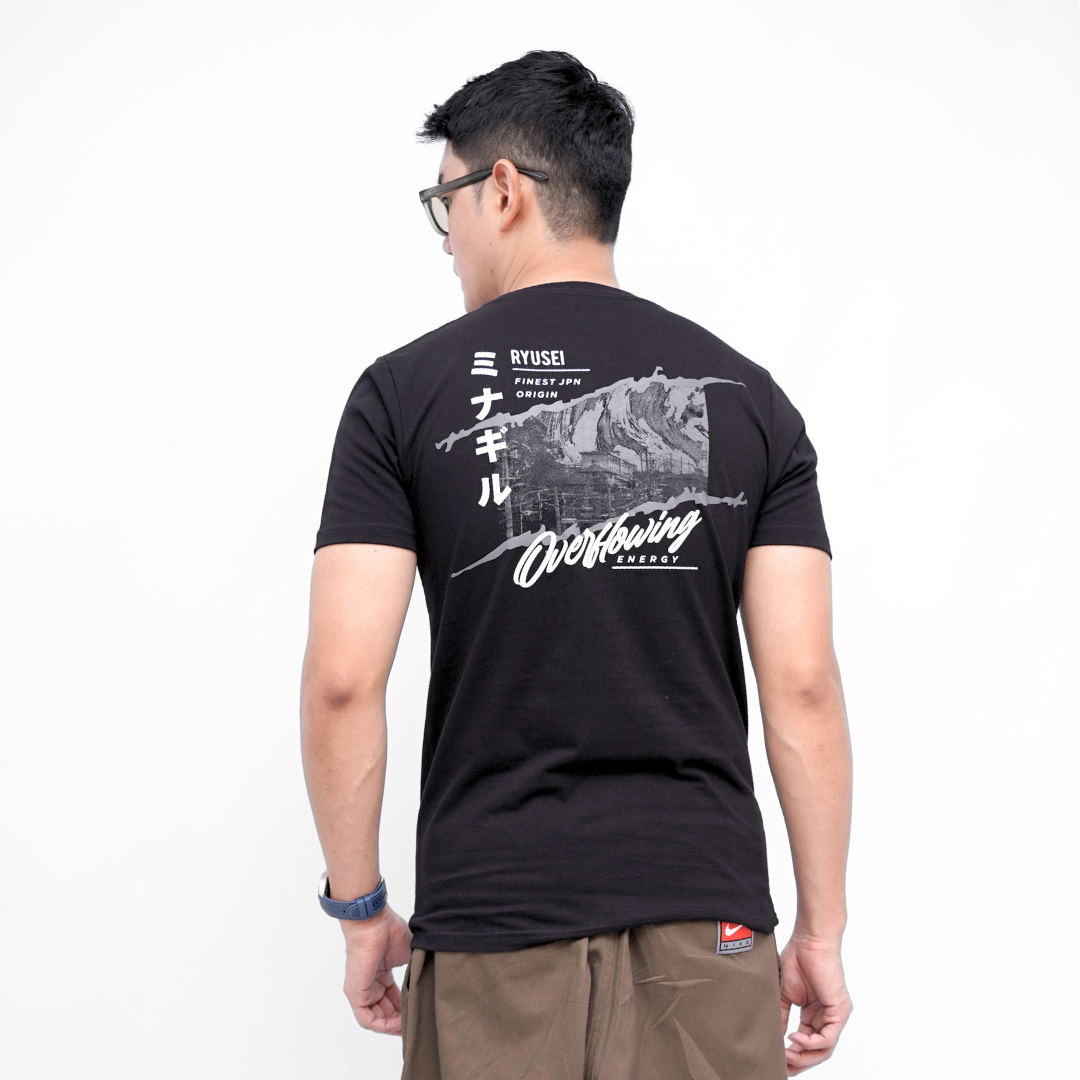 Ryusei Kaos Pria Overflowing Black