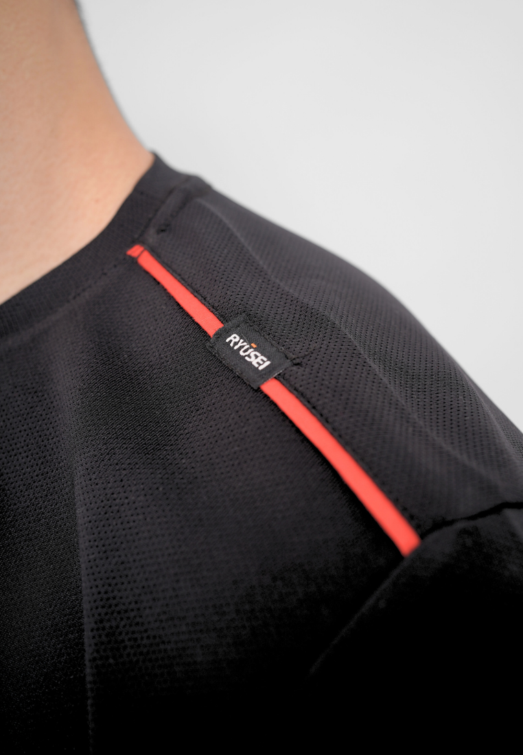 Ryusei Kaos Olahraga Yanagi Black