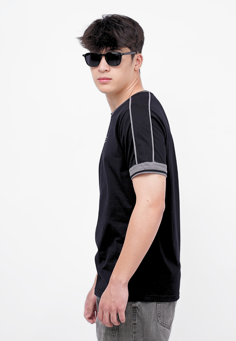 Ryusei Kaos Pria Vaunted Essential