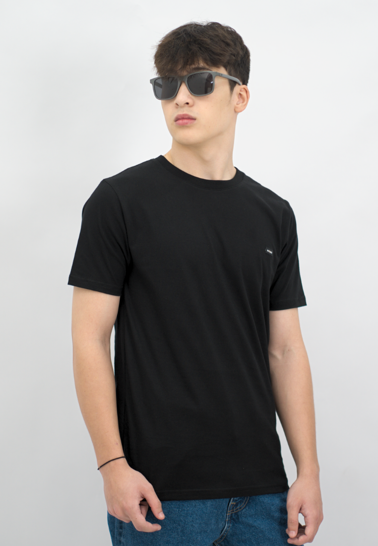 Ryusei Kaos Pria Yashima Black