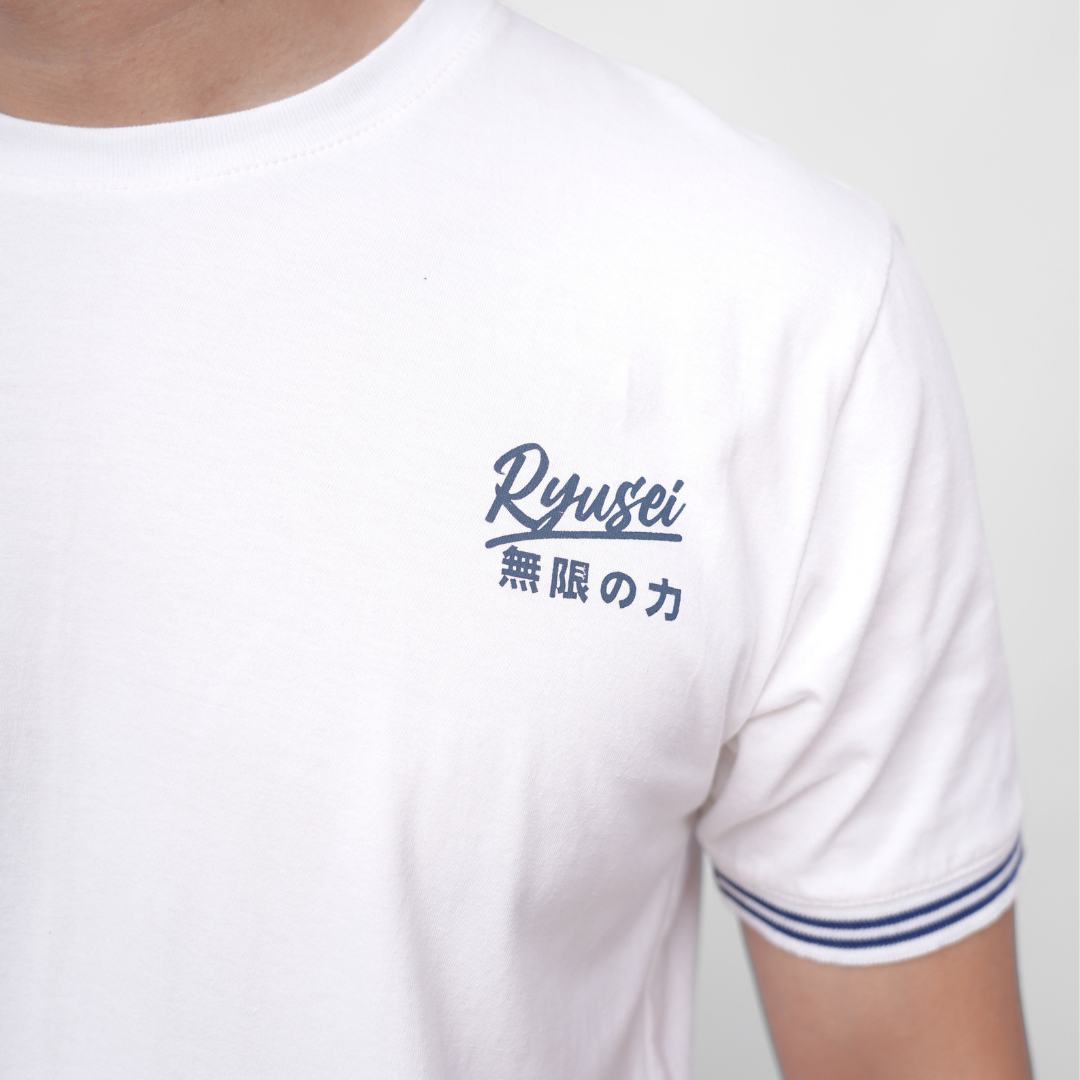 Ryusei Kaos Pria Infinite White