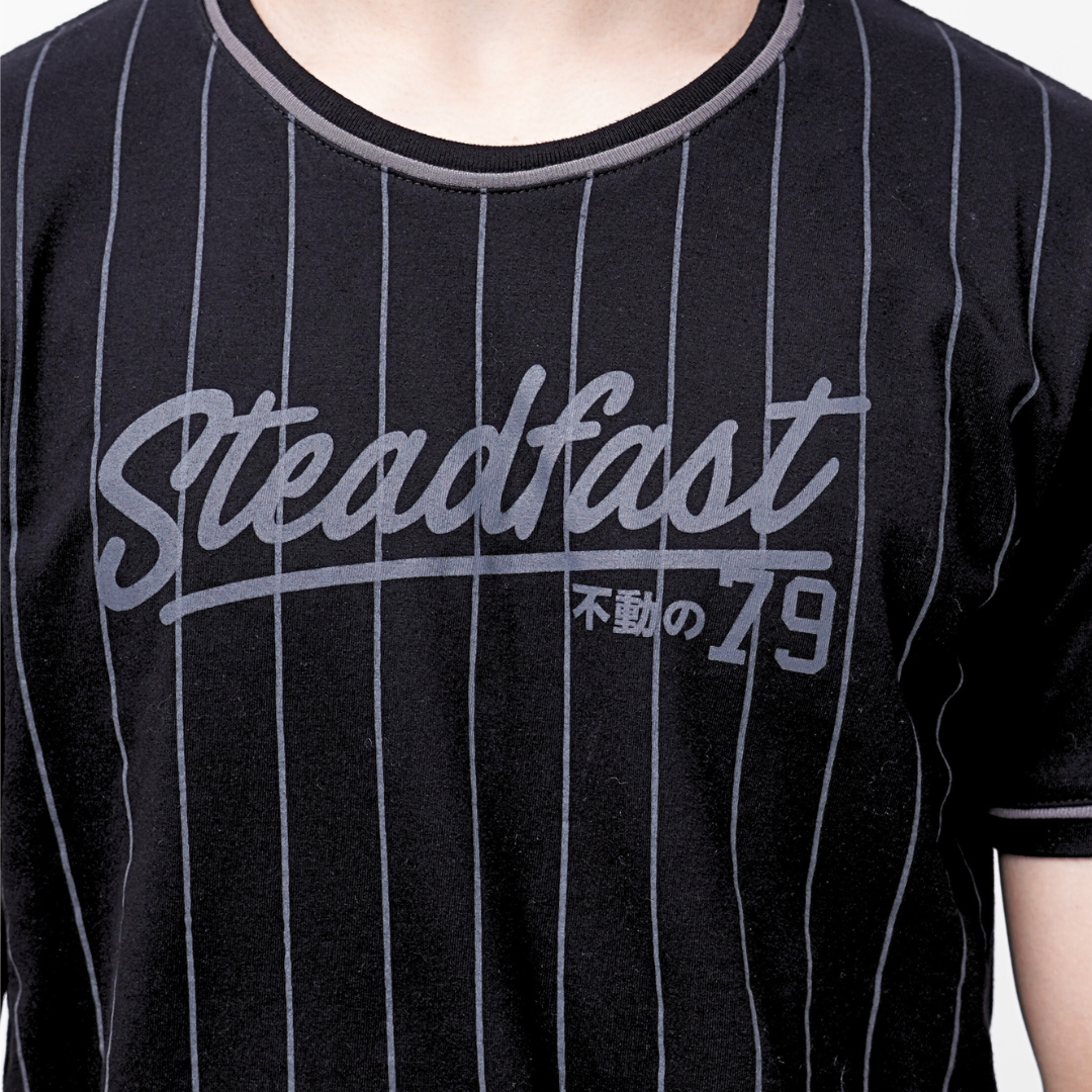 Ryusei Kaos Pria Steadfast Black