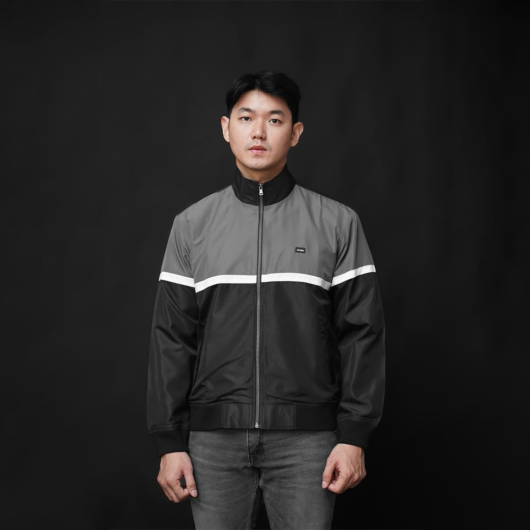 Ryusei Jaket Parasut Pria Windbreaker Anti Air - Nyaman & Stylish