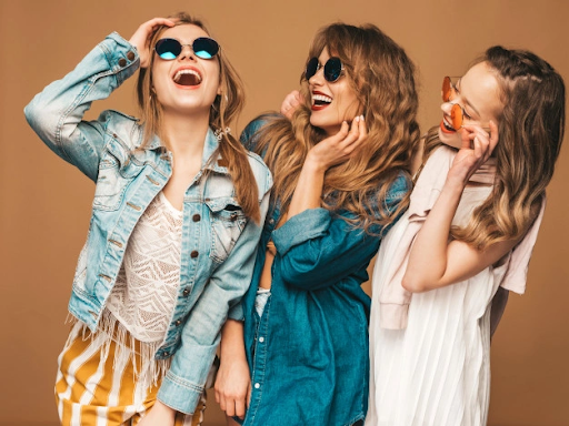 Tren Fashion 2025: Minimalis, Fungsional, Tapi Tetap Stylish