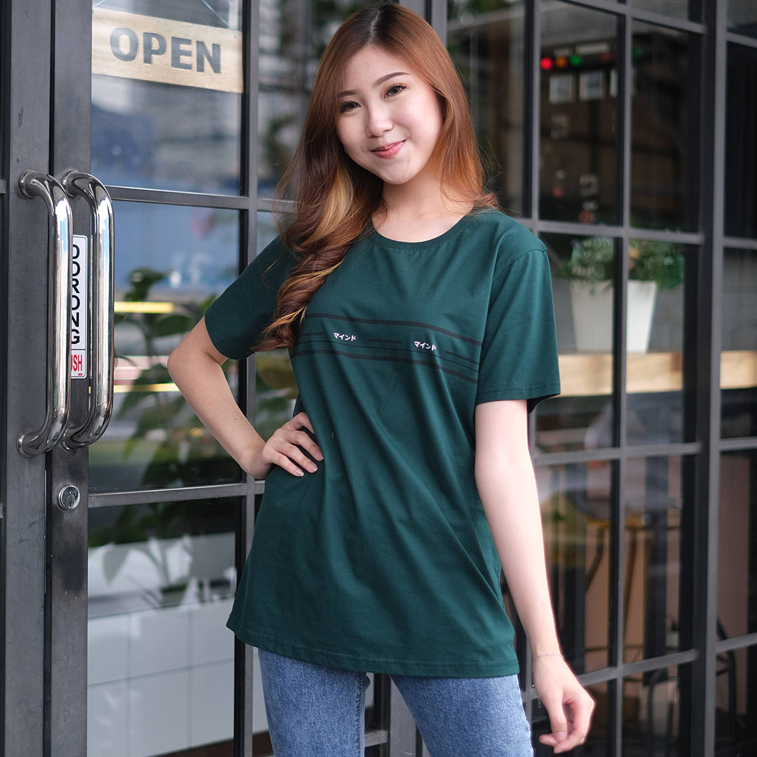 4 Warna Kaos yang Tren dan Disukai Wanita Zaman Sekarang