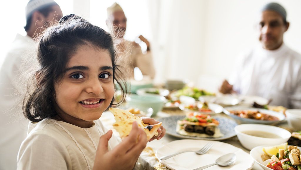 Buka bersama di Bulan Ramadhan Selama Pandemi? Tentu Bisa Asal Perhatikan Tips Berikut!