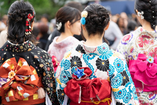 Begini Gaya Rambut Saat Mengenakan Kimono Biar Makin Cantik. Kamu Suka yang Mana?